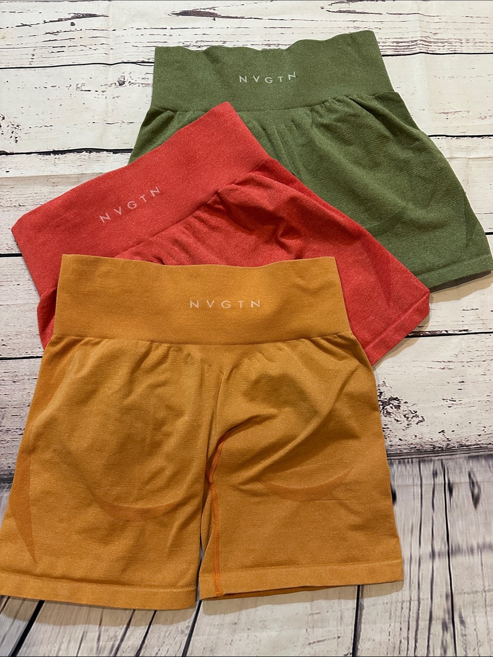 NVGTN Women's Trio Bike Shorts - Olive, Coral, Mustard
